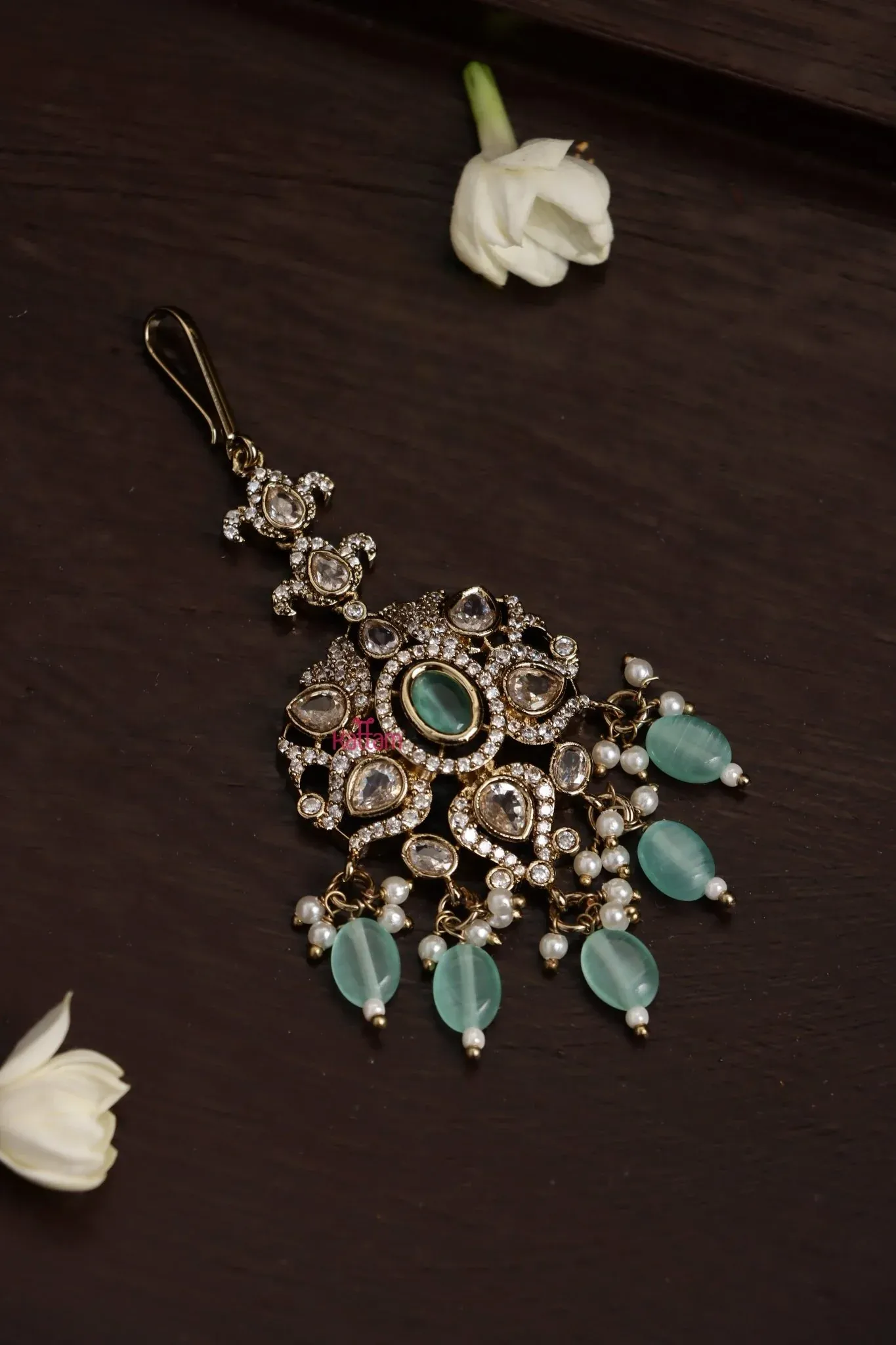 Edora - Victorian Pastel Green Maang Tikka